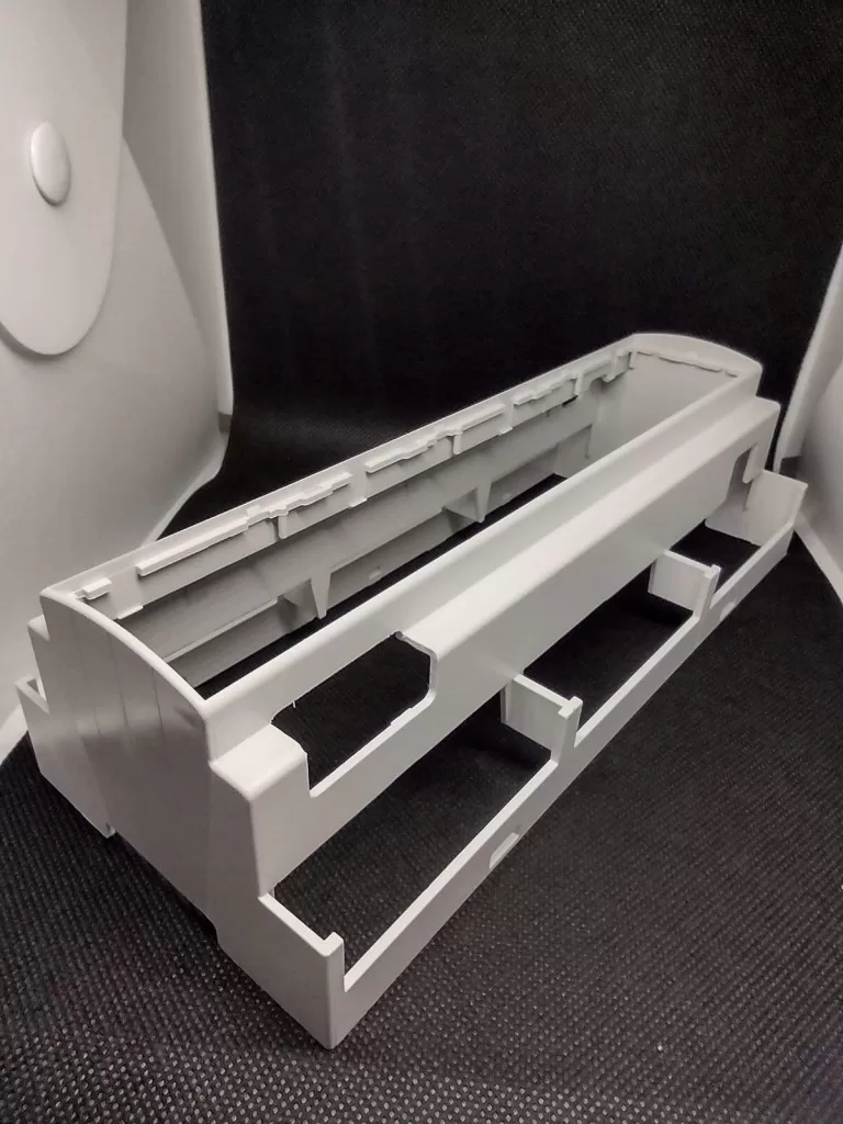 Corte de gabinete com laser CNC